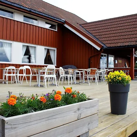 Camp Sjusjoen * Mesnali